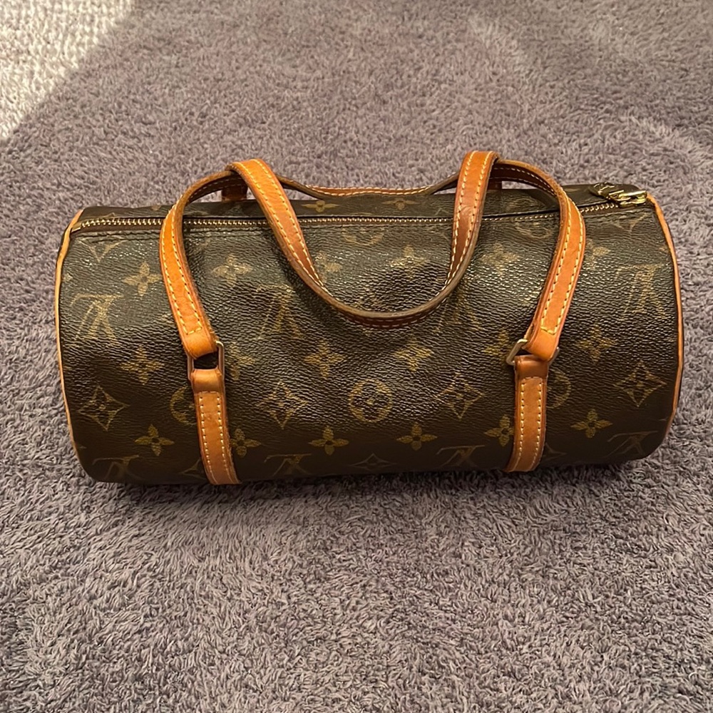 Authentic Re-posh Louis Vuitton